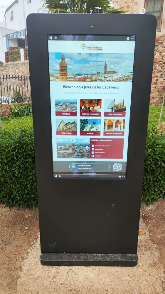 Lookish tourist information terminal · 景区导览机